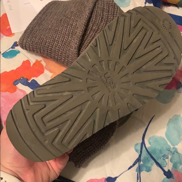 Ugg boots - Picture 2 of 7